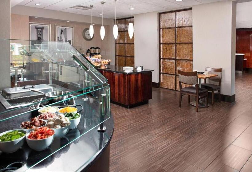 Szálloda Four Points By Sheraton Memphis East