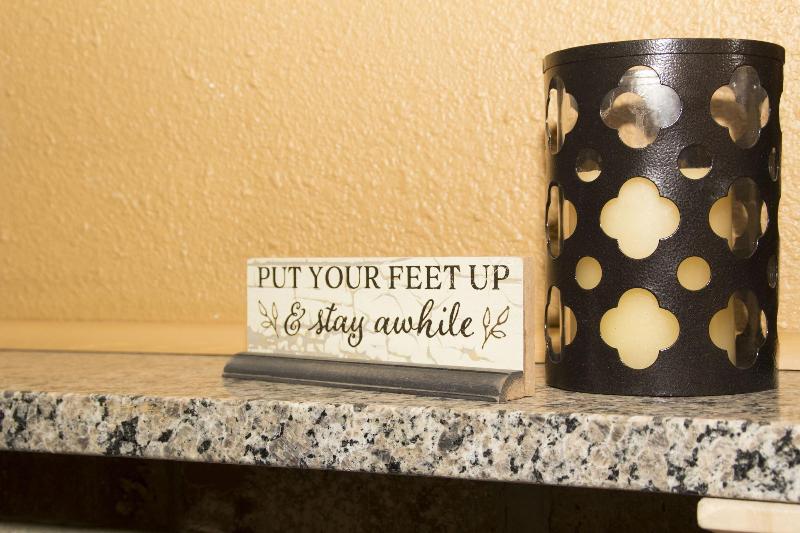 Grandstay Hotel & Suites