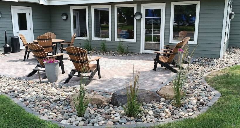 Grandstay Hotel & Suites