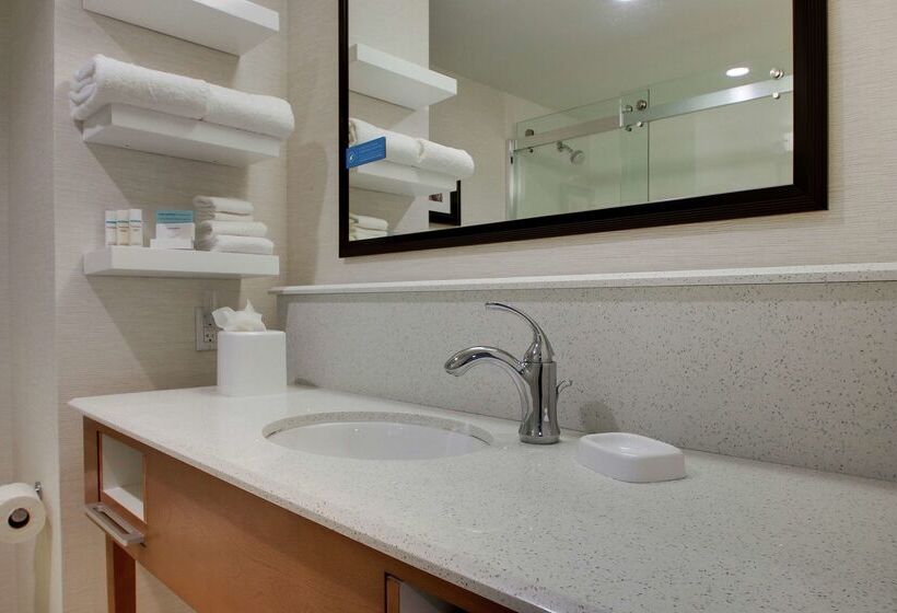 호텔 Hampton Inn Pawtucket