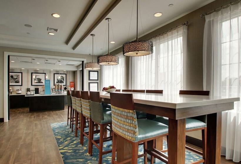 호텔 Hampton Inn Pawtucket