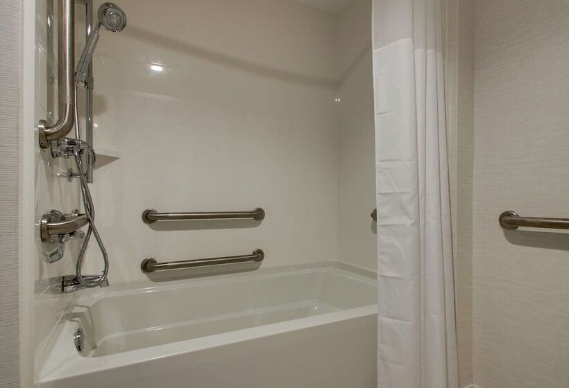 호텔 Hampton Inn Pawtucket