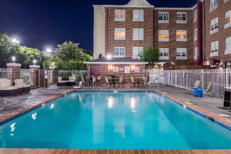 هتل Holiday Inn & Suites Dallas Addison By Ihg