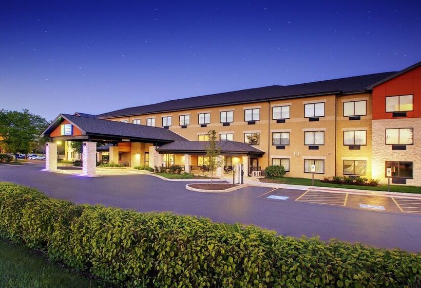 Отель Holiday Inn Express & Suites Aurora Naperville, An Ihg