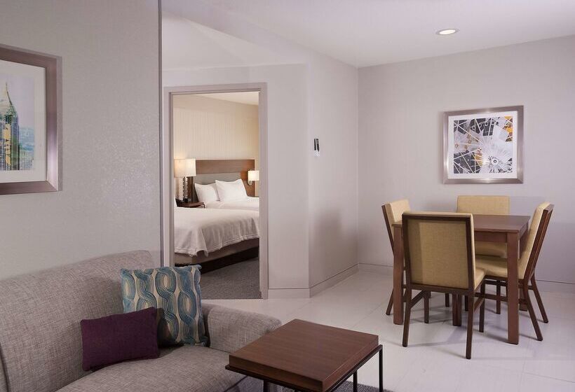 هتل Home2 Suites By Hilton Atlanta Perimeter Center