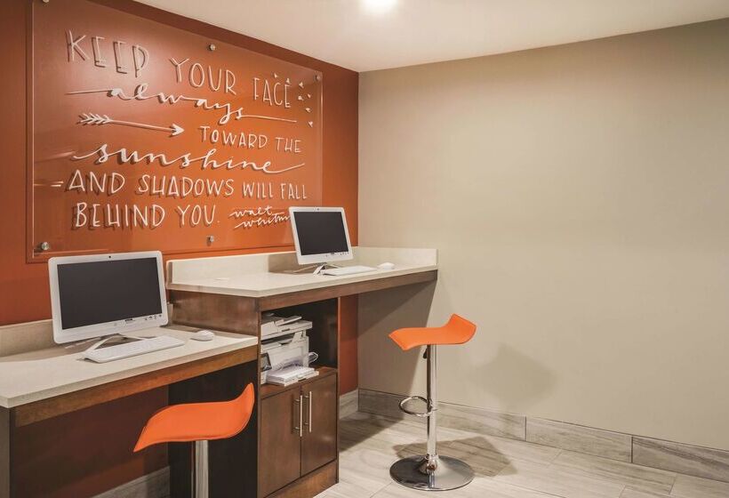 هتل La Quinta By Wyndham Chattanooga Hamilton Place