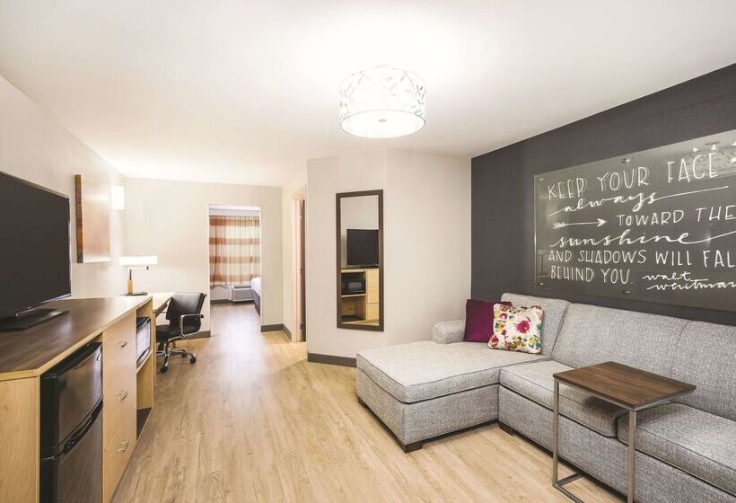 هتل La Quinta By Wyndham Chattanooga Hamilton Place