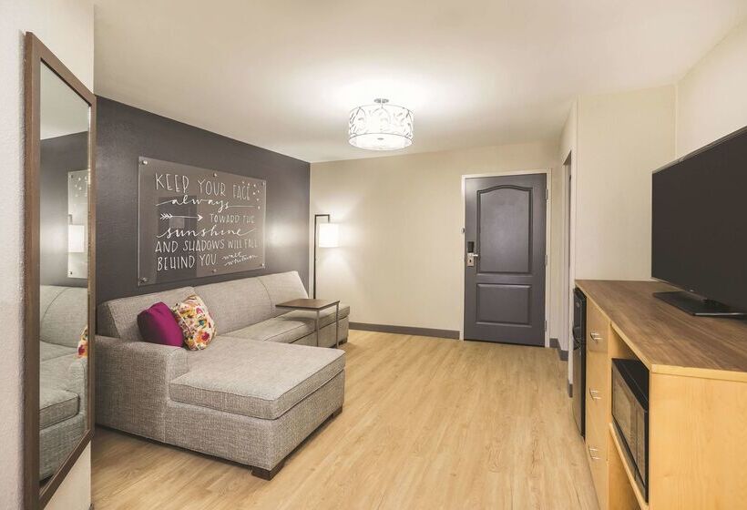 هتل La Quinta By Wyndham Chattanooga Hamilton Place