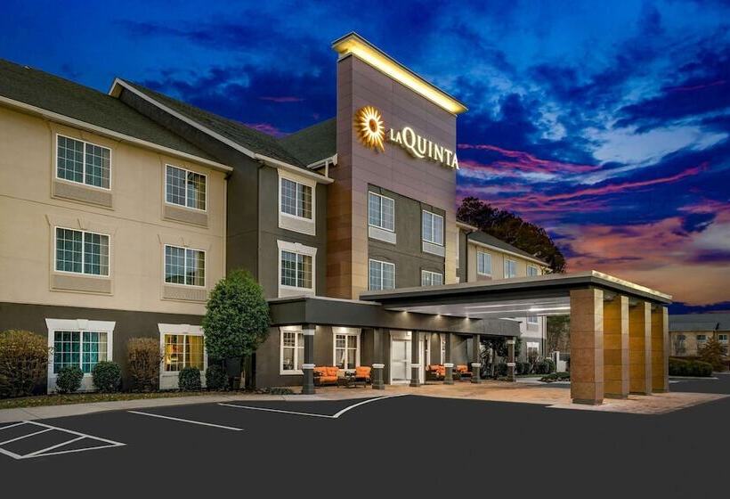 בית מלון כפרי La Quinta By Wyndham Cookeville