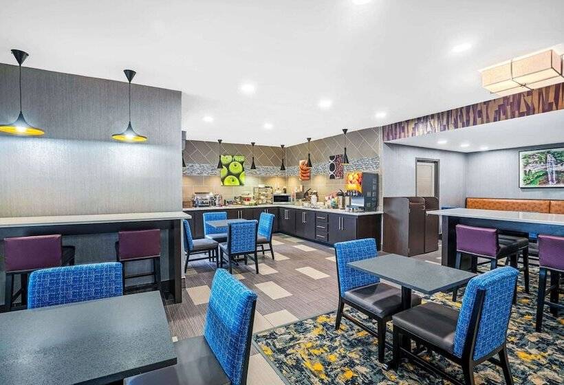 בית מלון כפרי La Quinta By Wyndham Cookeville