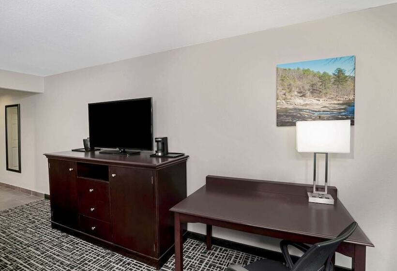 בית מלון כפרי La Quinta By Wyndham Cookeville