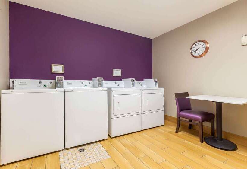 בית מלון כפרי La Quinta By Wyndham Spokane Valley