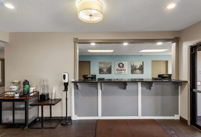 فندق Quality Inn Denver Northeast Brighton
