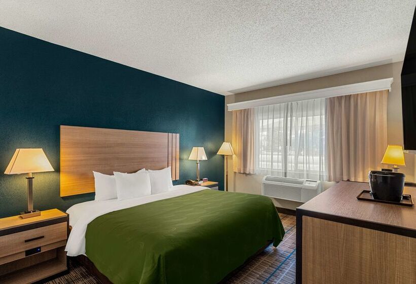 فندق Quality Inn Denver Northeast Brighton
