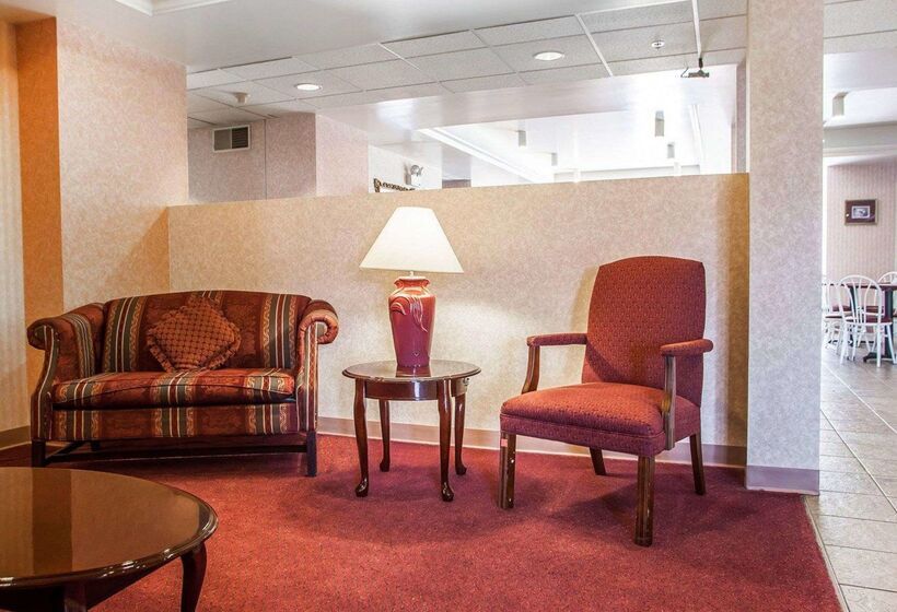 فندق Quality Inn Midway