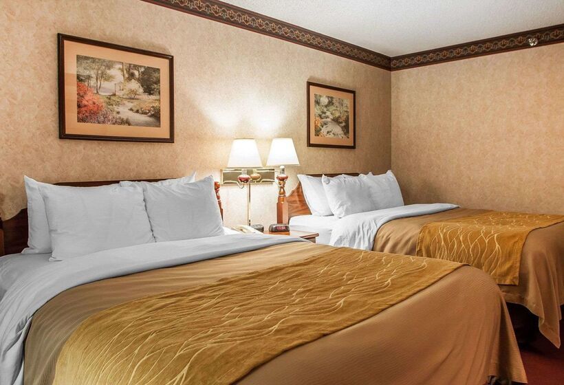هتل Quality Inn Midway