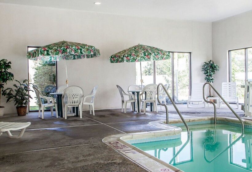 فندق Quality Inn Midway