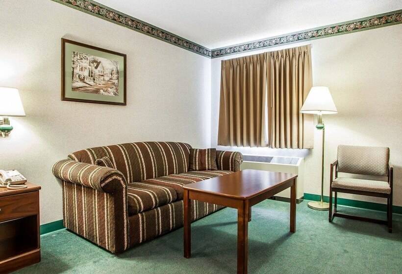 فندق Quality Inn Midway