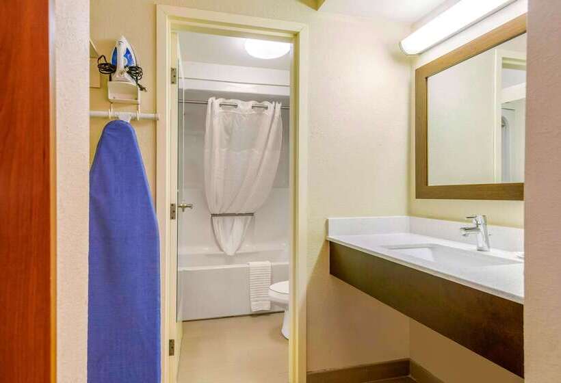 فندق Quality Inn & Suites Olde Town