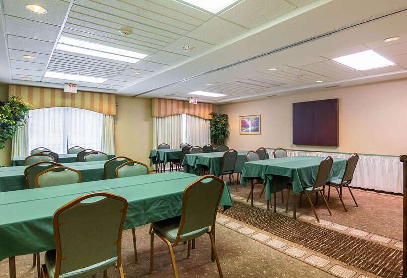 فندق Quality Inn & Suites Kearneysville  Martinsburg