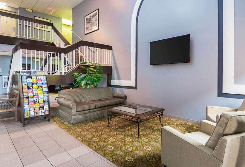 בית מלון כפרי Quality Inn & Suites Kearneysville  Martinsburg