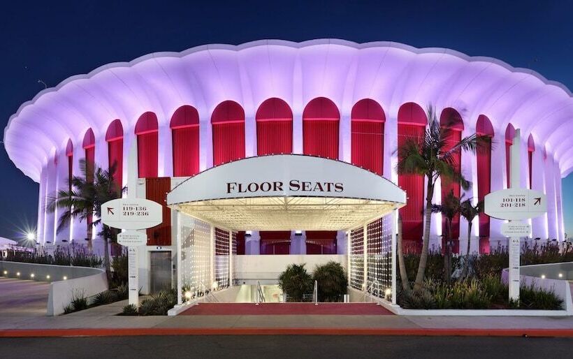 호텔 Quality Inn & Suites Los Angeles Airport Lax