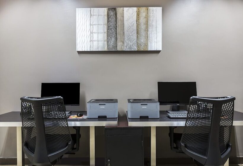 호텔 Quality Inn & Suites Los Angeles Airport Lax