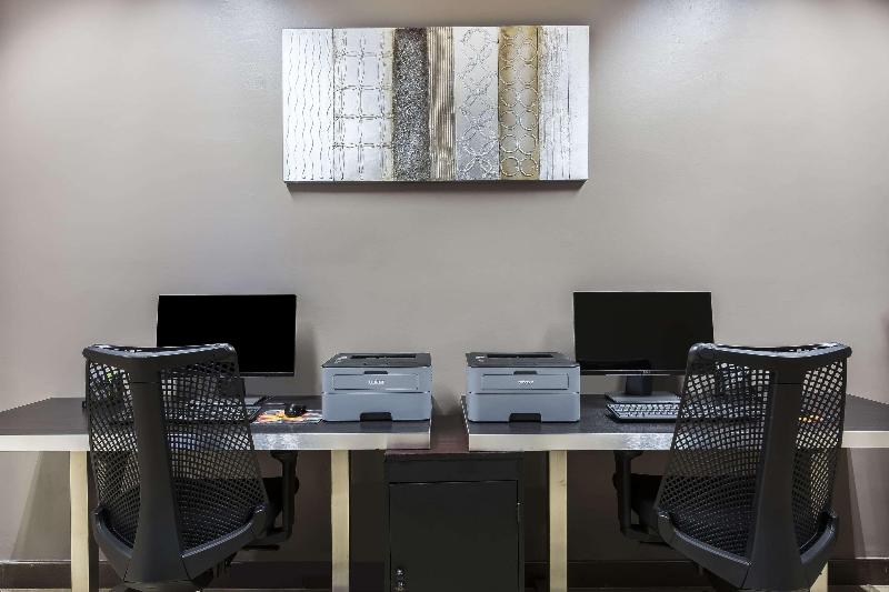 호텔 Quality Inn & Suites Los Angeles Airport Lax