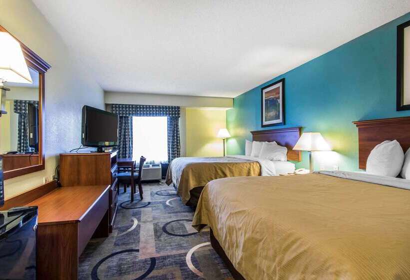 Отель Quality Inn & Suites Memphis East