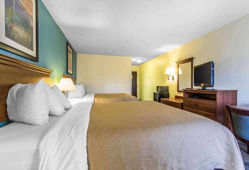 Отель Quality Inn & Suites Memphis East