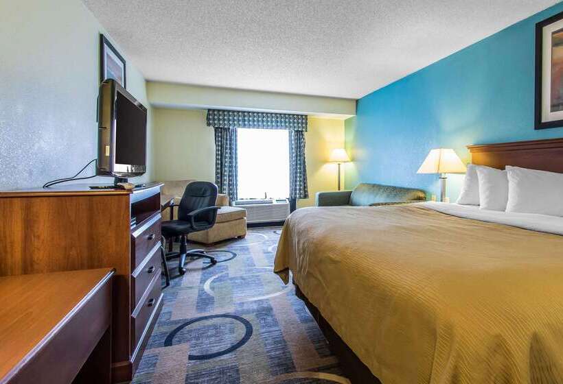 Отель Quality Inn & Suites Memphis East