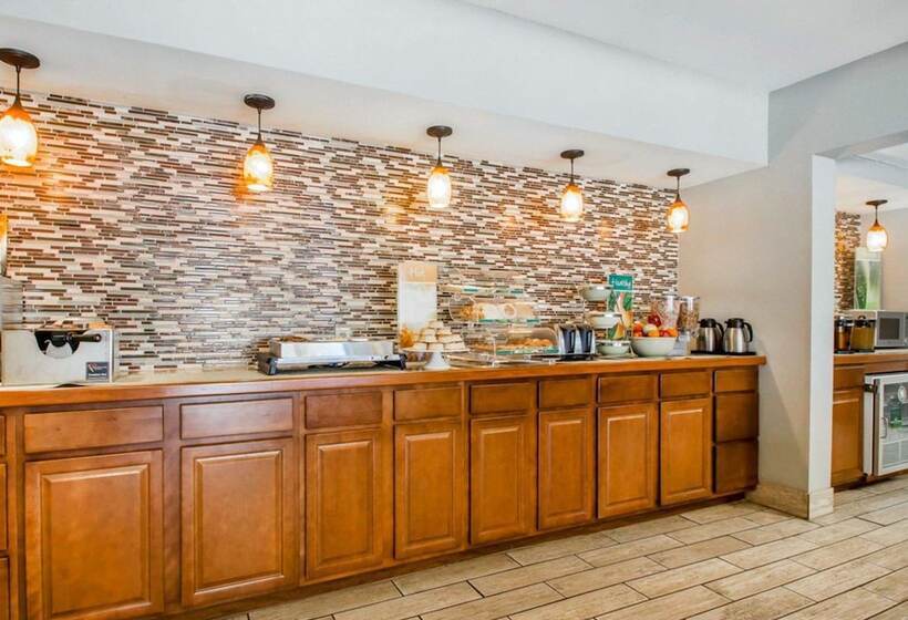 فندق Quality Inn Us65 & E Battlefield Rd Springfield