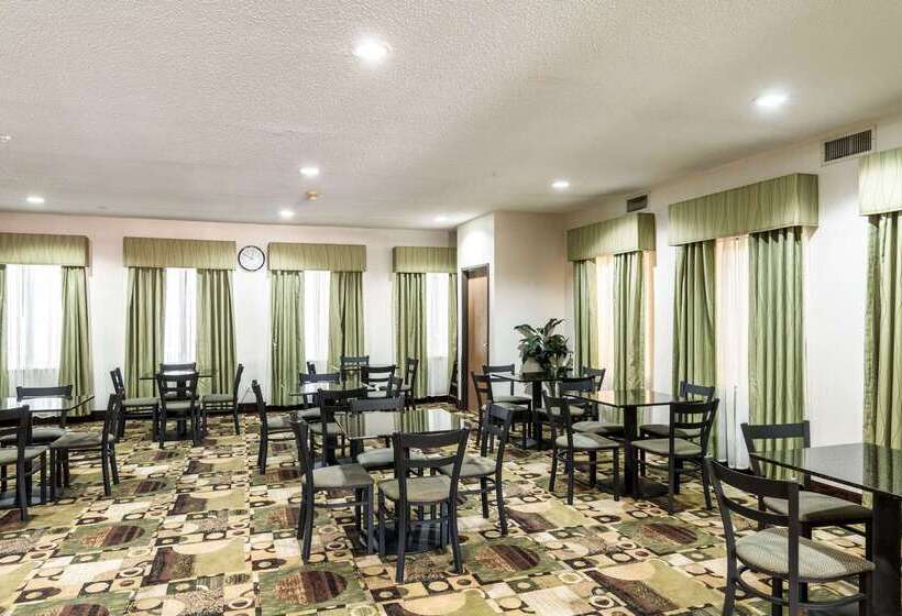 فندق Quality Suites Burleson   Ft Worth