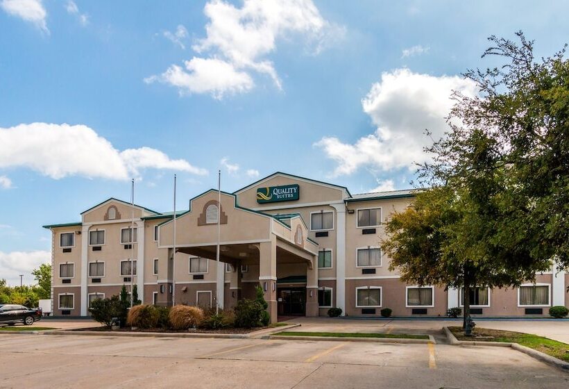 فندق Quality Suites Burleson   Ft Worth
