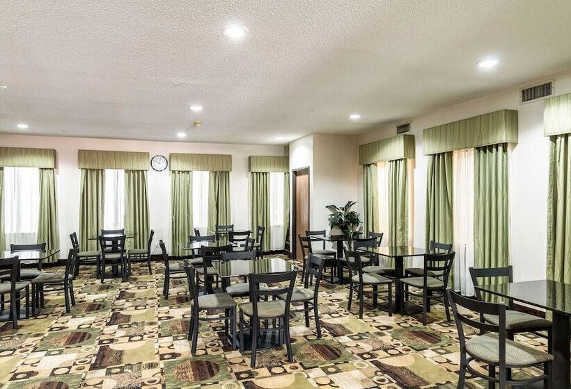 فندق Quality Suites Burleson   Ft Worth