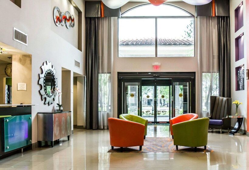 فندق Quality Suites Fort Myers Airport I 75