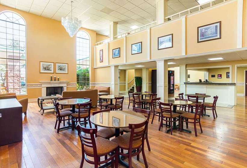 فندق Quality Suites