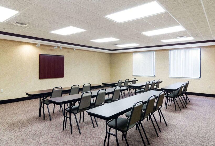 酒店 Quality Suites Midland North Loop 250