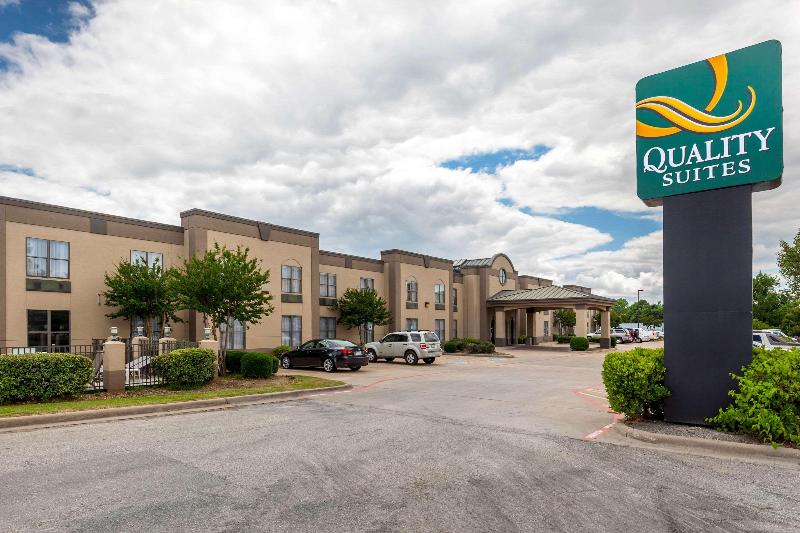 호텔 Quality Suites Sherman