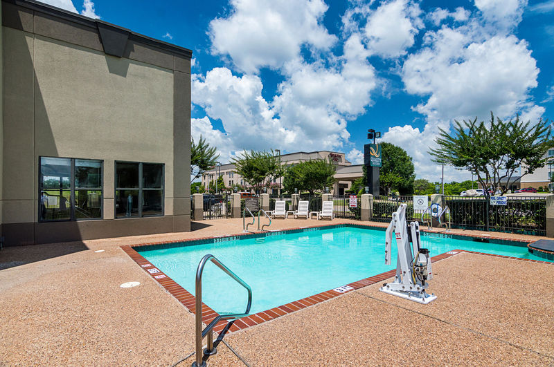 호텔 Quality Suites Sherman