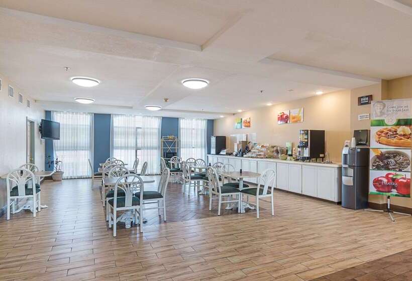 فندق Quality Suites