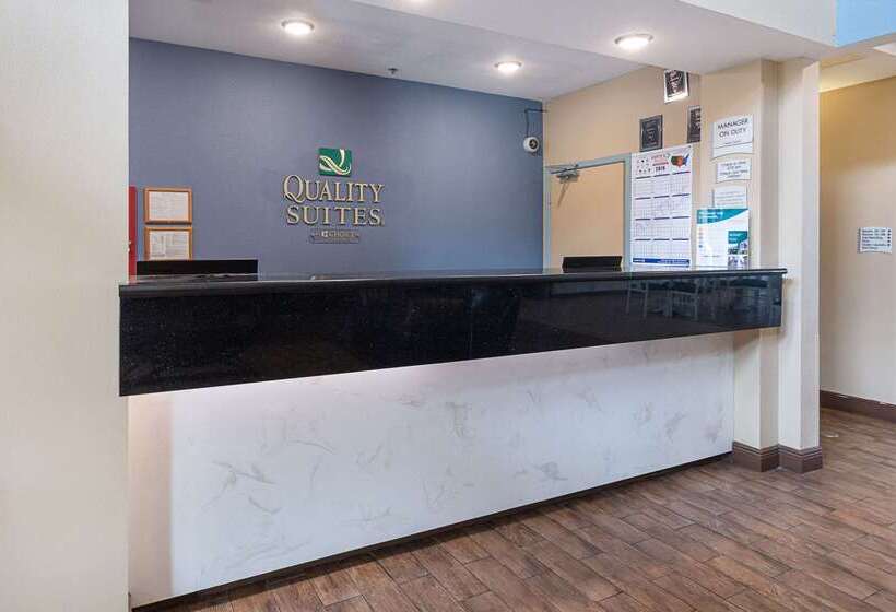 فندق Quality Suites