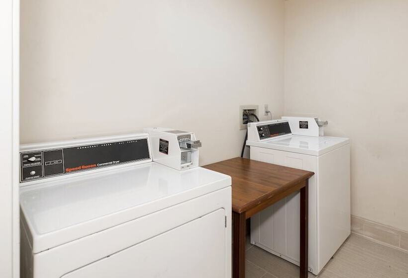 فندق Red Roof Inn & Suites Corbin