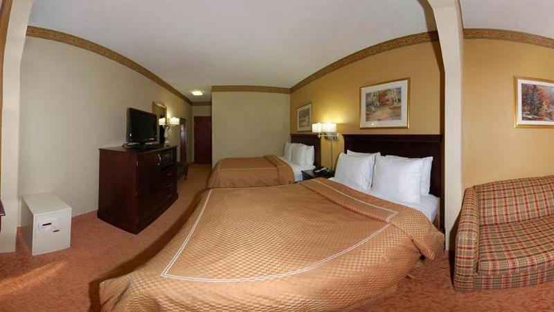 فندق Clarion Pointe Hinesville Near Fort Stewart