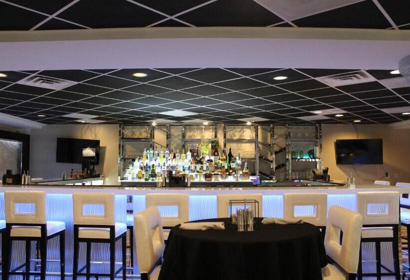 Regalia Hotel & Conference Center