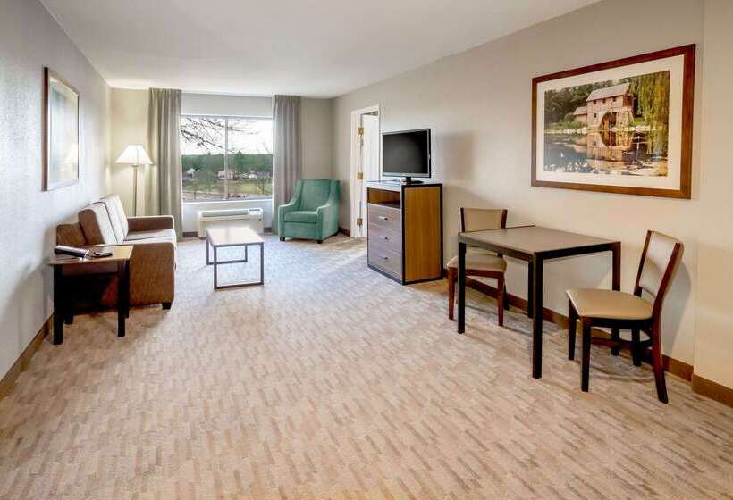 Riverview Inn & Suites, Ascend Hotel Collection