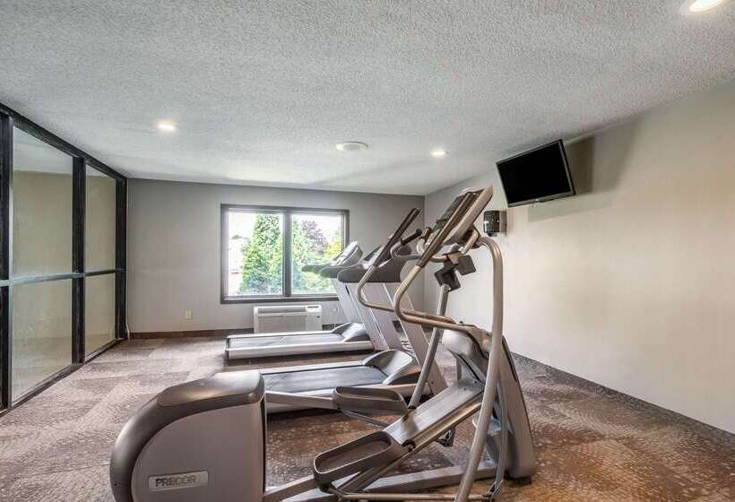 Riverview Inn & Suites, Ascend Hotel Collection