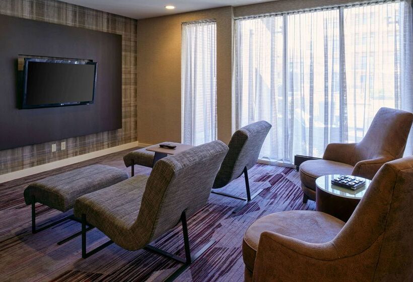 فندق Sonesta Select Indianapolis Carmel