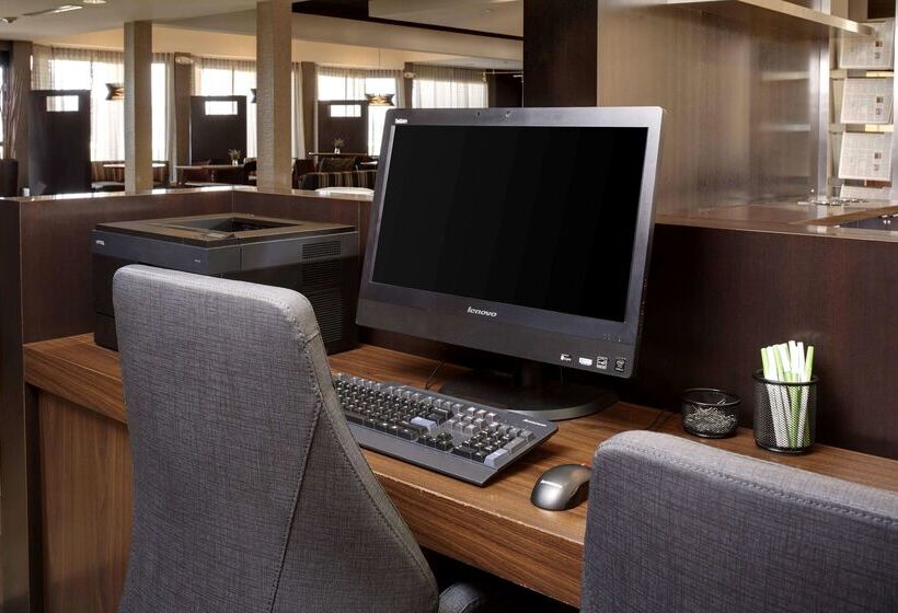 호텔 Sonesta Select Milwaukee Brookfield