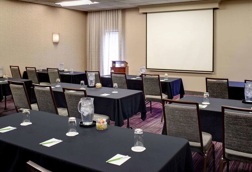 호텔 Sonesta Select Milwaukee Brookfield